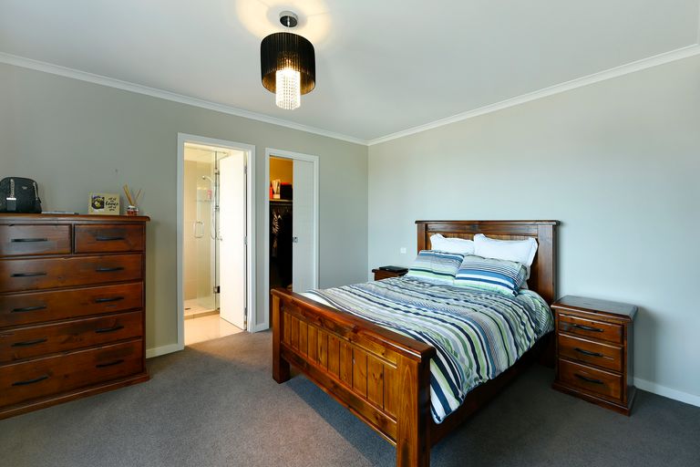 Photo of property in 31 Kendall View, Stoke, Nelson, 7011