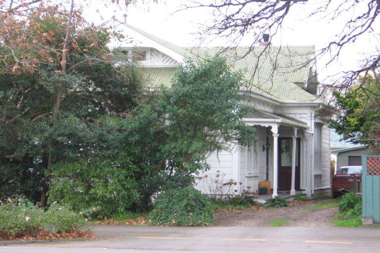 Photo of property in 125 Fitzherbert Avenue, West End, Palmerston North, 4410