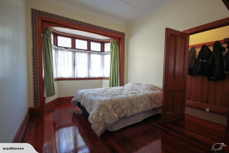Photo of property in 5 Brown Street, Mount Cook, Wellington, 6021