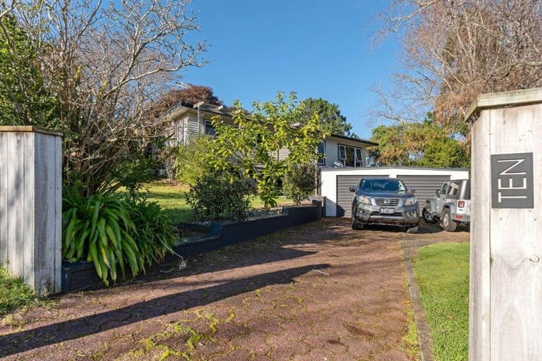 Photo of property in 10 Anne Street, Ferndale, New Plymouth, 4310