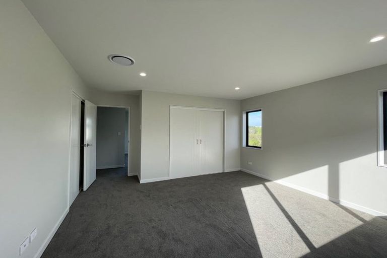 Photo of property in 20c Longshore Drive, Long Bay, Auckland, 0630