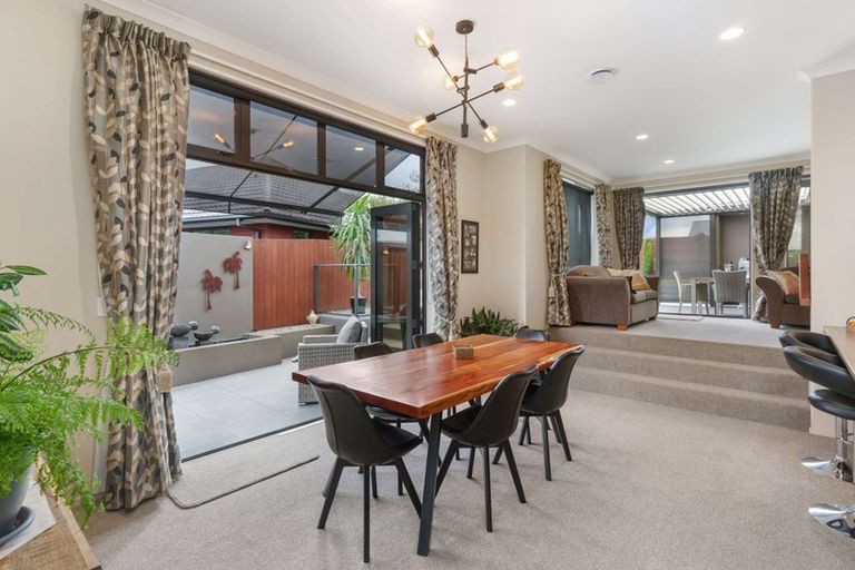 Photo of property in 36 Titirangi Crescent, Parklands, Christchurch, 8083