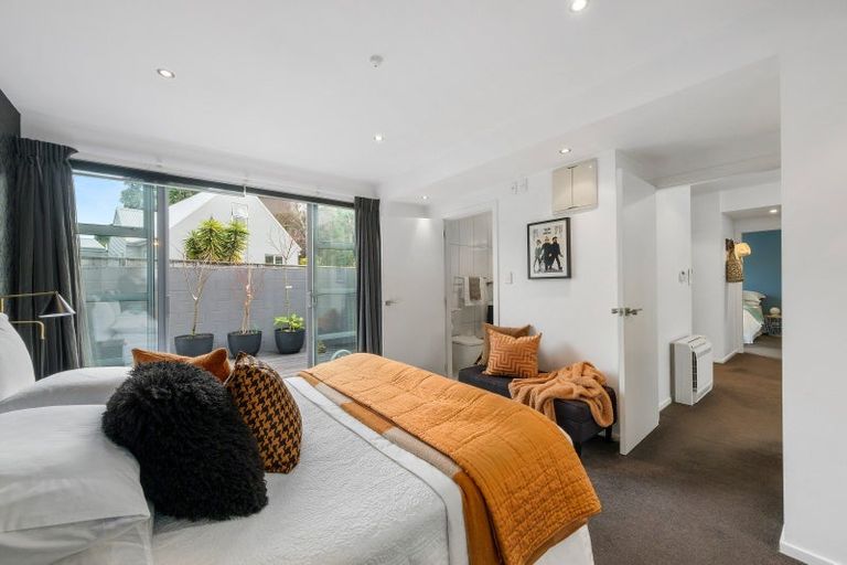 Photo of property in 1/5 Whareora Terrace, Cashmere, Christchurch, 8022