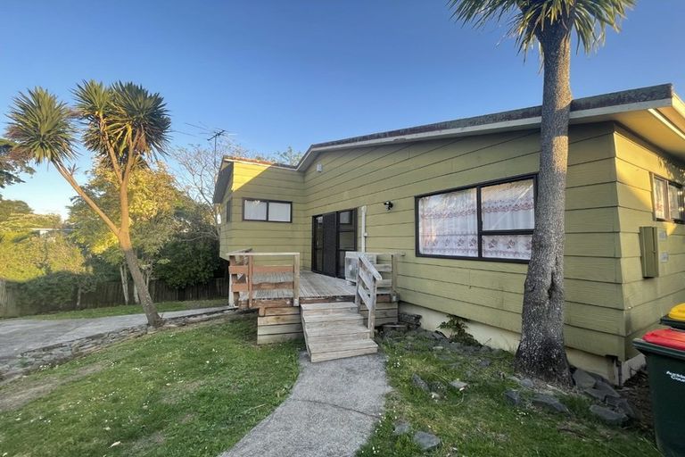 Photo of property in 28a Wedgwood Avenue, Mangere East, Auckland, 2024