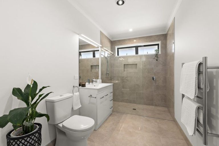 Photo of property in 10 Quarry Ridge, Poraiti, Napier, 4182