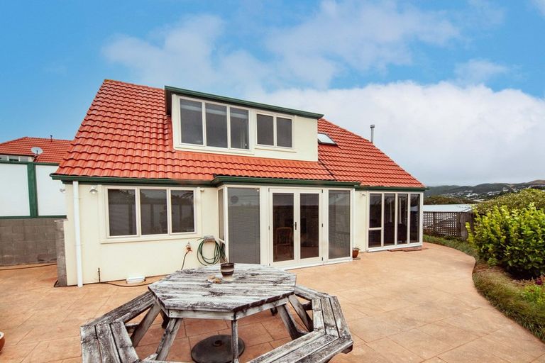 Photo of property in 105c Helston Road, Paparangi, Wellington, 6037