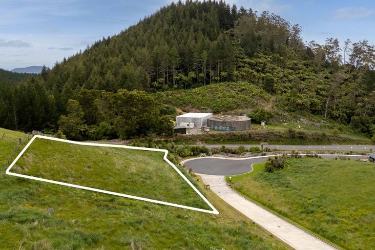 Photo of property in 1 Petes Way, Lynmore, 3076