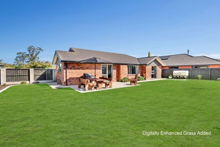 Photo of property in 6 Donatello Drive, Rolleston, 7614