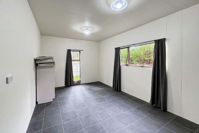 Photo of property in 20 Church Road, Taradale, Napier, 4112