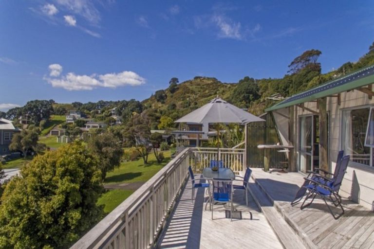 Photo of property in 94 Pa Road, Hahei, Whitianga, 3591