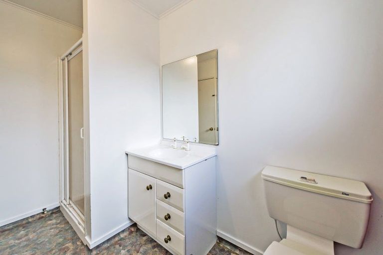 Photo of property in 39 Cross Street, Coalgate, 7673