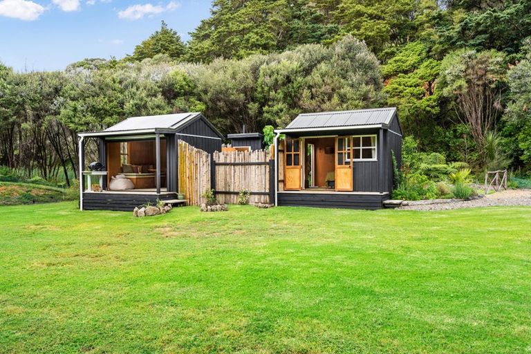 Photo of property in 31 Waitorupai Way, Matapouri, Whangarei, 0173