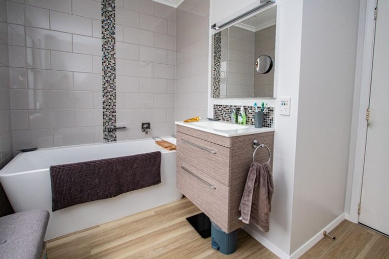 Photo of property in 74 Raleigh Street, Leamington, Cambridge, 3432