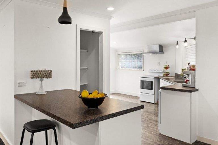 Photo of property in 72 Te Aute Road, Havelock North, 4130