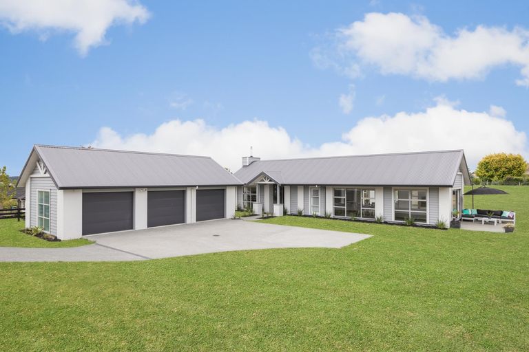 Photo of property in 40 Mcintosh Drive, Pokeno, 2471