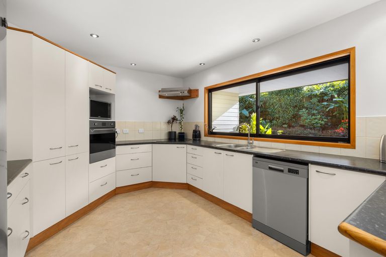 Photo of property in 13a Edkins Road, Kerikeri, 0230