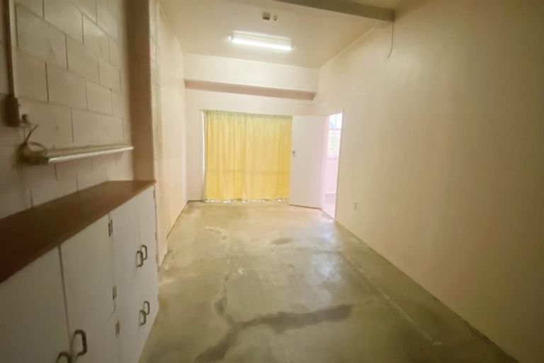 Photo of property in 14 Meadowvale Avenue, Forrest Hill, Auckland, 0620