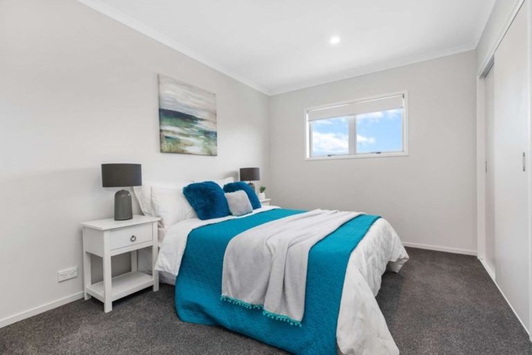 Photo of property in 30 Orchard Rise, Rosehill, Papakura, 2113