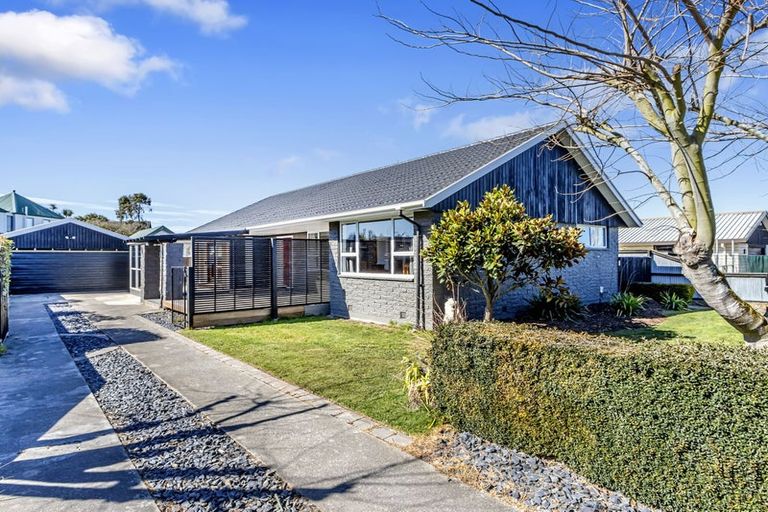 Photo of property in 60 Rangiora Woodend Road, Woodend, 7610