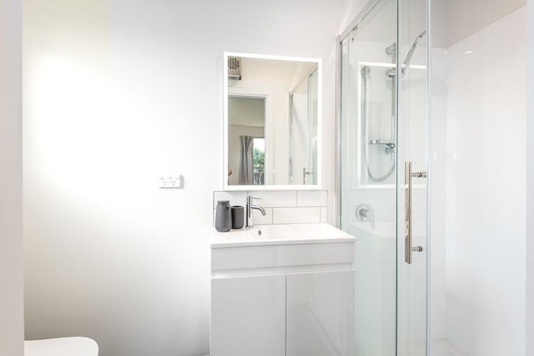 Photo of property in 27 Resolution Place, Bryndwr, Christchurch, 8053