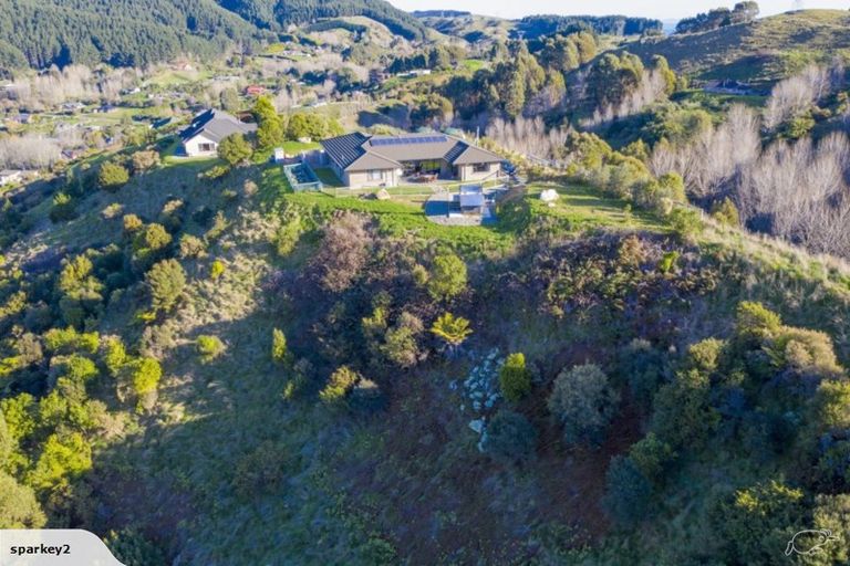 Photo of property in 42 Anlaby Road, Nikau Valley, Paraparaumu, 5032