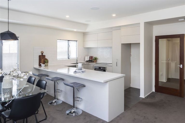 Photo of property in 1/118 Innes Road, St Albans, Christchurch, 8052