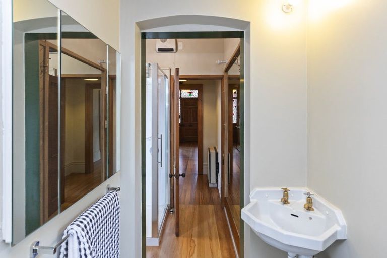 Photo of property in 32 Leitch Street, Somerfield, Christchurch, 8024