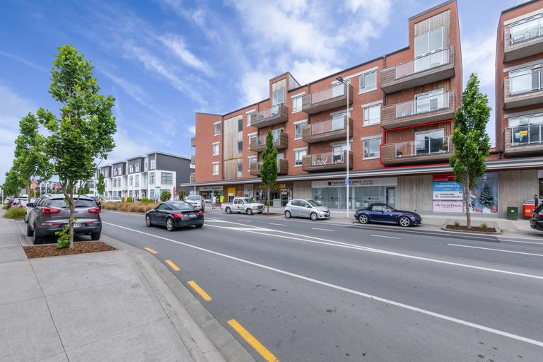 Photo of property in 104/160b Hobsonville Point Road, Hobsonville, Auckland, 0616