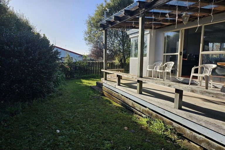 Photo of property in 2 Caulfield Green, Nawton, Hamilton, 3200