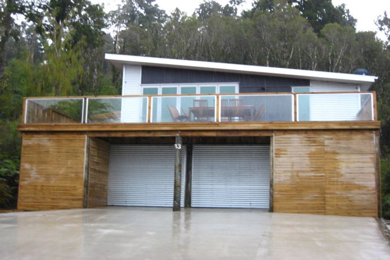 Photo of property in 13 Korua Street, Moana, 7872