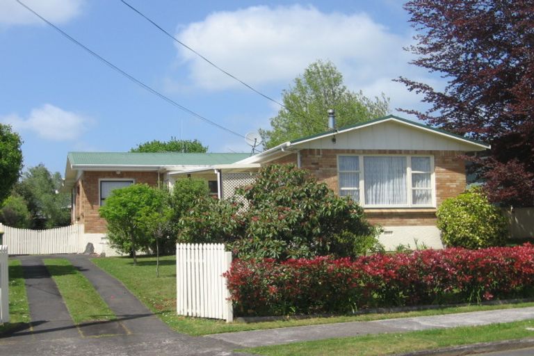 Photo of property in 16 Osborne Avenue, Morrinsville, 3300
