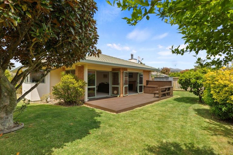Photo of property in 7 Kalmia Dell, Mount Maunganui, 3116