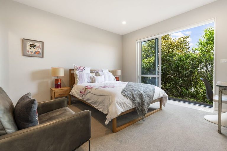 Photo of property in 33 Caldera Drive, Long Bay, Auckland, 0630