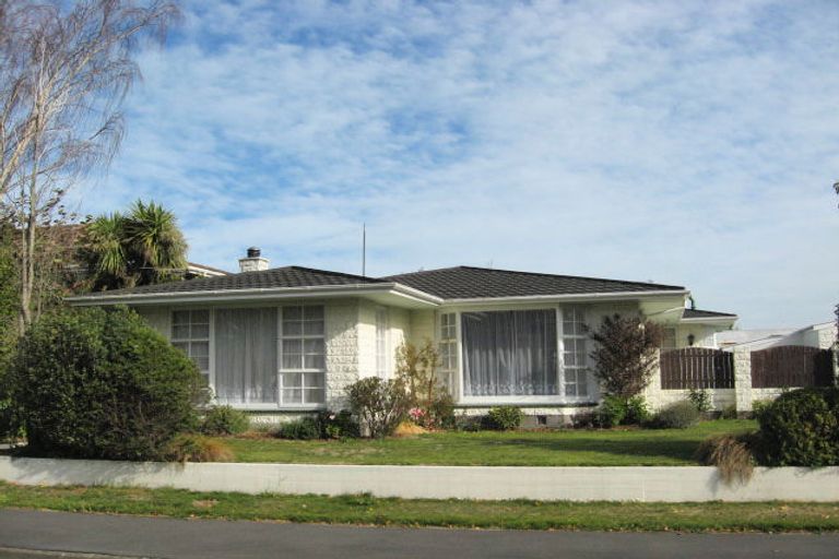 Photo of property in 65 Colman Avenue, Sockburn, Christchurch, 8042