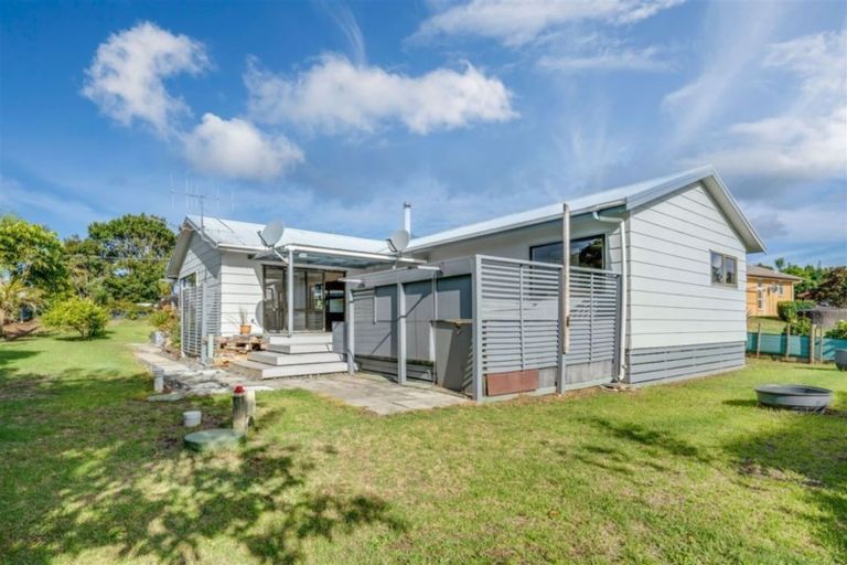 Photo of property in 185 Marsden Point Road, Ruakaka, 0116