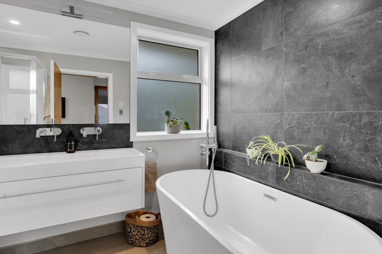 Photo of property in 17 Northfield Avenue, Opoho, Dunedin, 9010