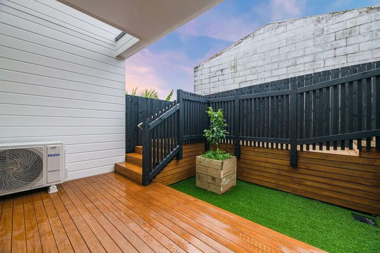 Photo of property in 5/29 Tudor Road, Henderson, Auckland, 0610