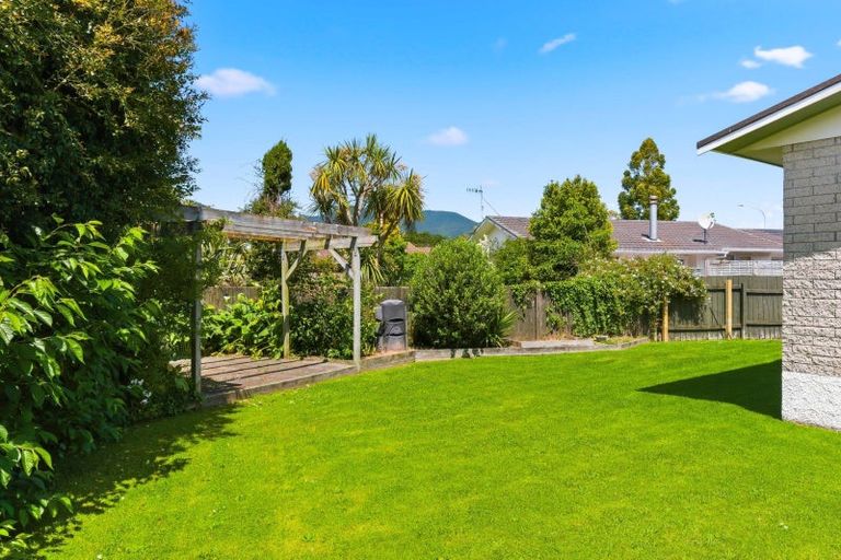 Photo of property in 52 Kapiti Road, Paraparaumu, 5032