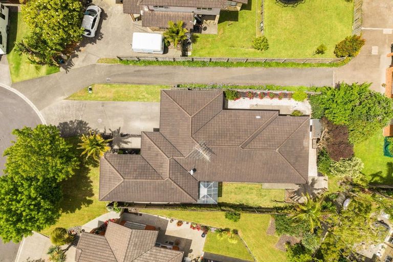 Photo of property in 8 Neaptide Close, Red Beach, 0932