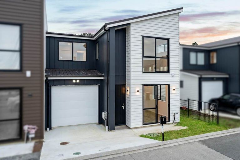 Photo of property in 9 Purapura Lane, Kumeu, 0810