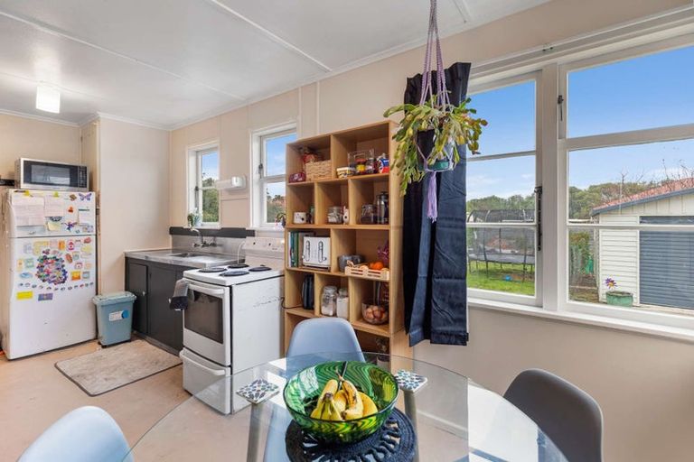 Photo of property in 91 Swiss Avenue, Gonville, Whanganui, 4501