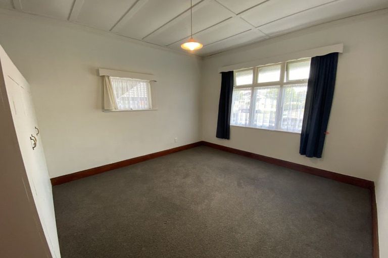 Photo of property in 213 Park Road, Hokowhitu, Palmerston North, 4410