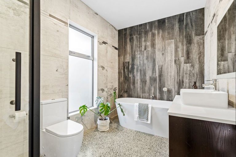 Photo of property in 113 Takatu Road, Tawharanui Peninsula, Warkworth, 0986