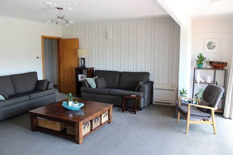 Photo of property in 90 Douglas Street, Highfield, Timaru, 7910