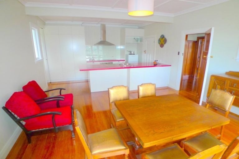 Photo of property in 17 Henderson Street, Karori, Wellington, 6012