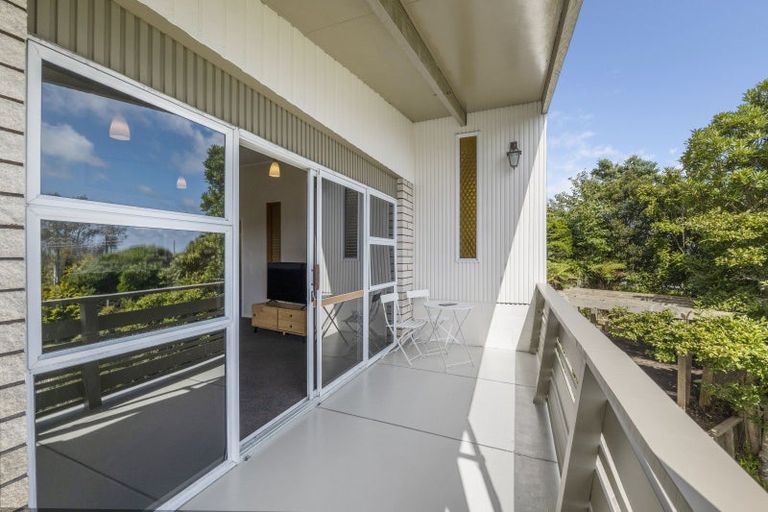 Photo of property in 245 Frankley Road, Frankleigh Park, New Plymouth, 4310