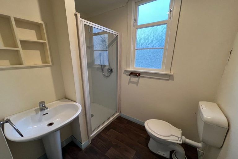 Photo of property in 72 Te Awe Awe Street, Hokowhitu, Palmerston North, 4410