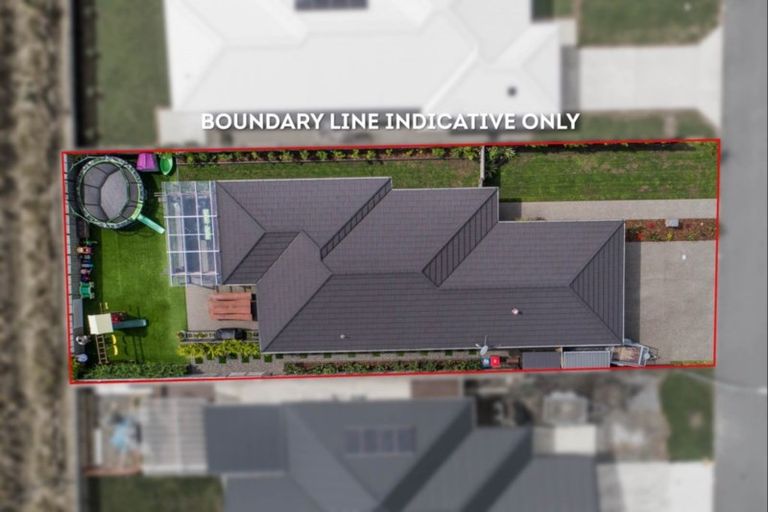 Photo of property in 7 Mahia Lane, Waikanae, 5036