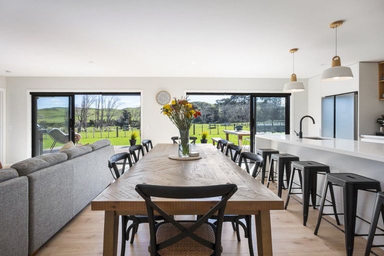 Photo of property in 336 Valley Road, Colyton, 4775