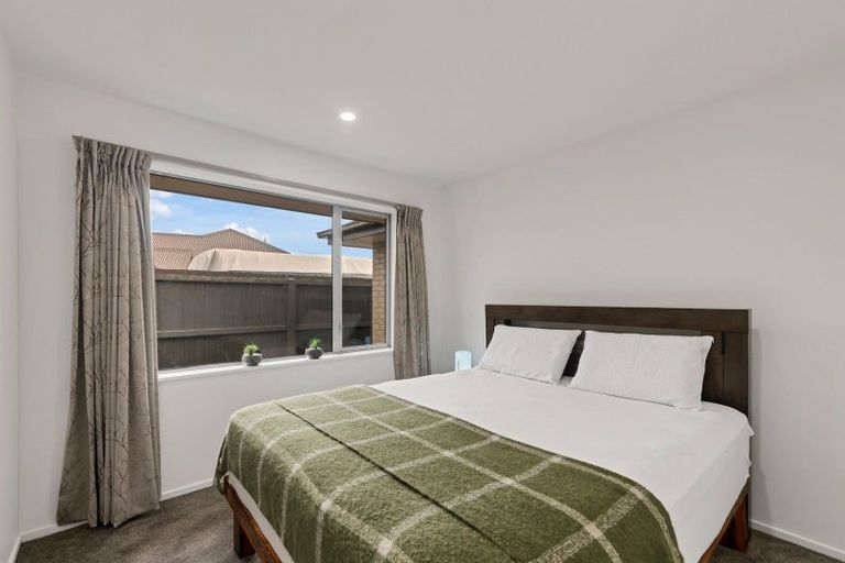 Photo of property in 6 Duggan Close, Rolleston, 7614